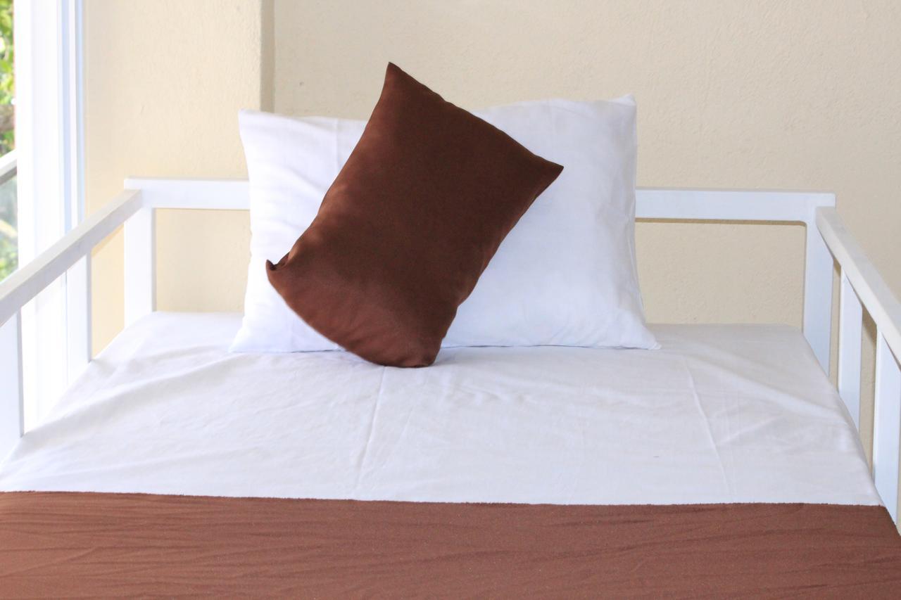 Beach Break Surf Hostel Weligama Dış mekan fotoğraf